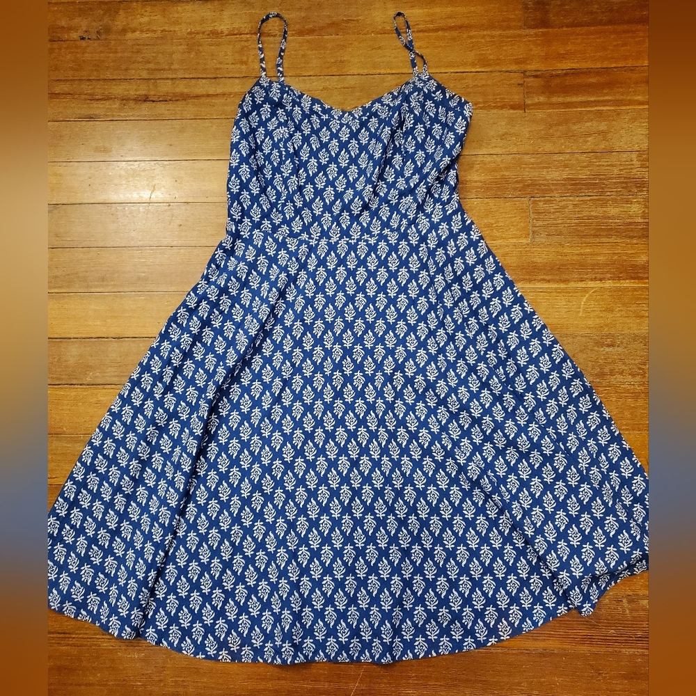 100% rayon blue and white summer dress